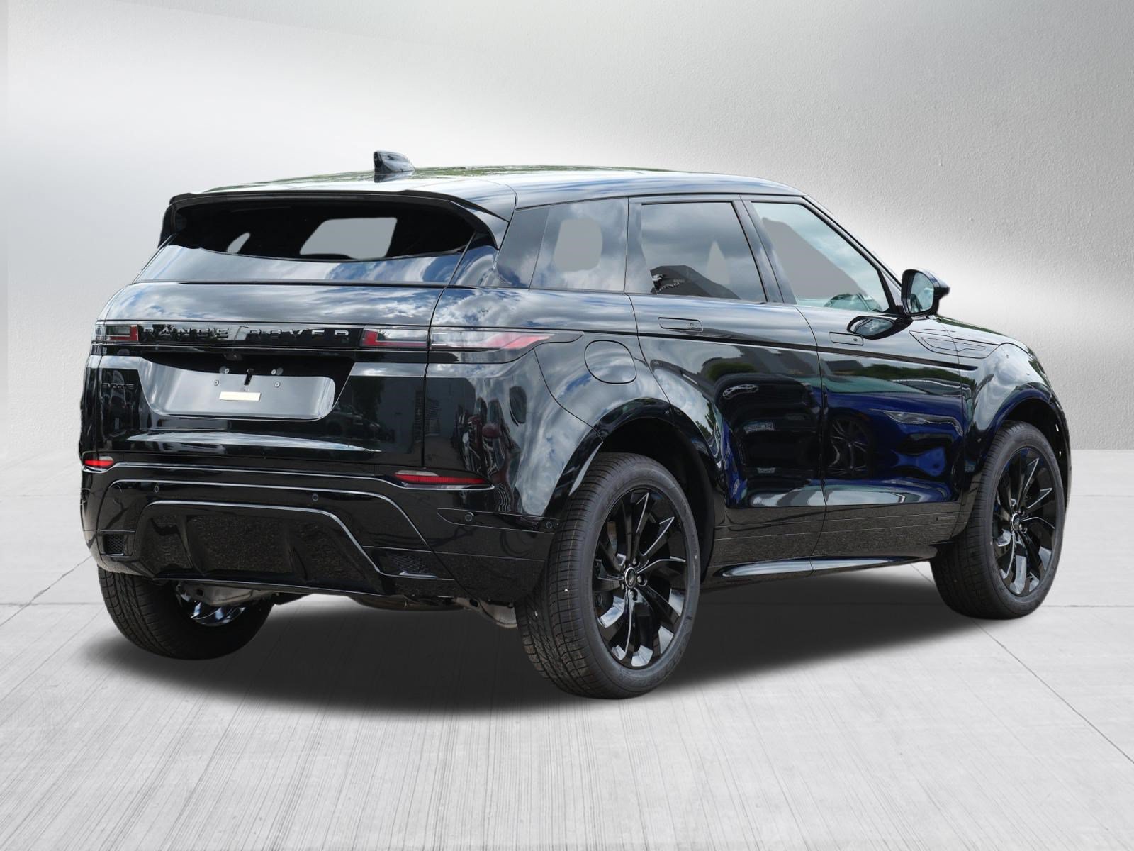 New 2026 Land Rover Range Rover Evoque Hoxton AWD/4WD image 2