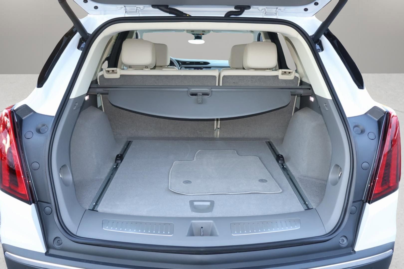 New 2026 Cadillac XT5 Premium Luxury w/ Driver Assist Package image 16