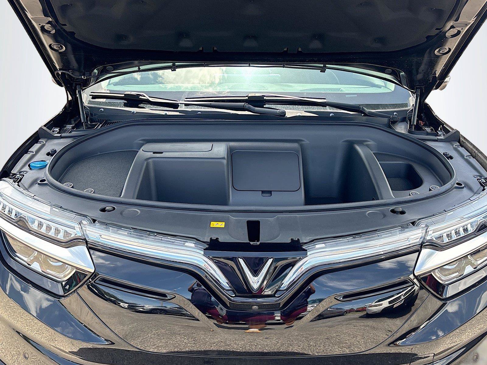 New 2025 VinFast VF 8 Eco AWD/4WD image 29