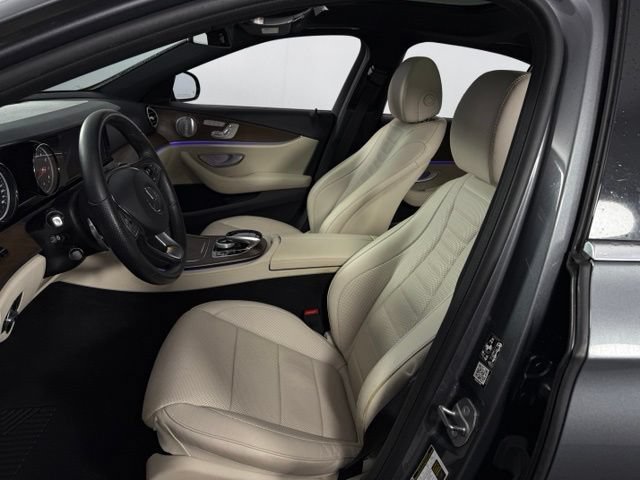 Used 2018 Mercedes-Benz E 400 4MATIC Sedan image 13