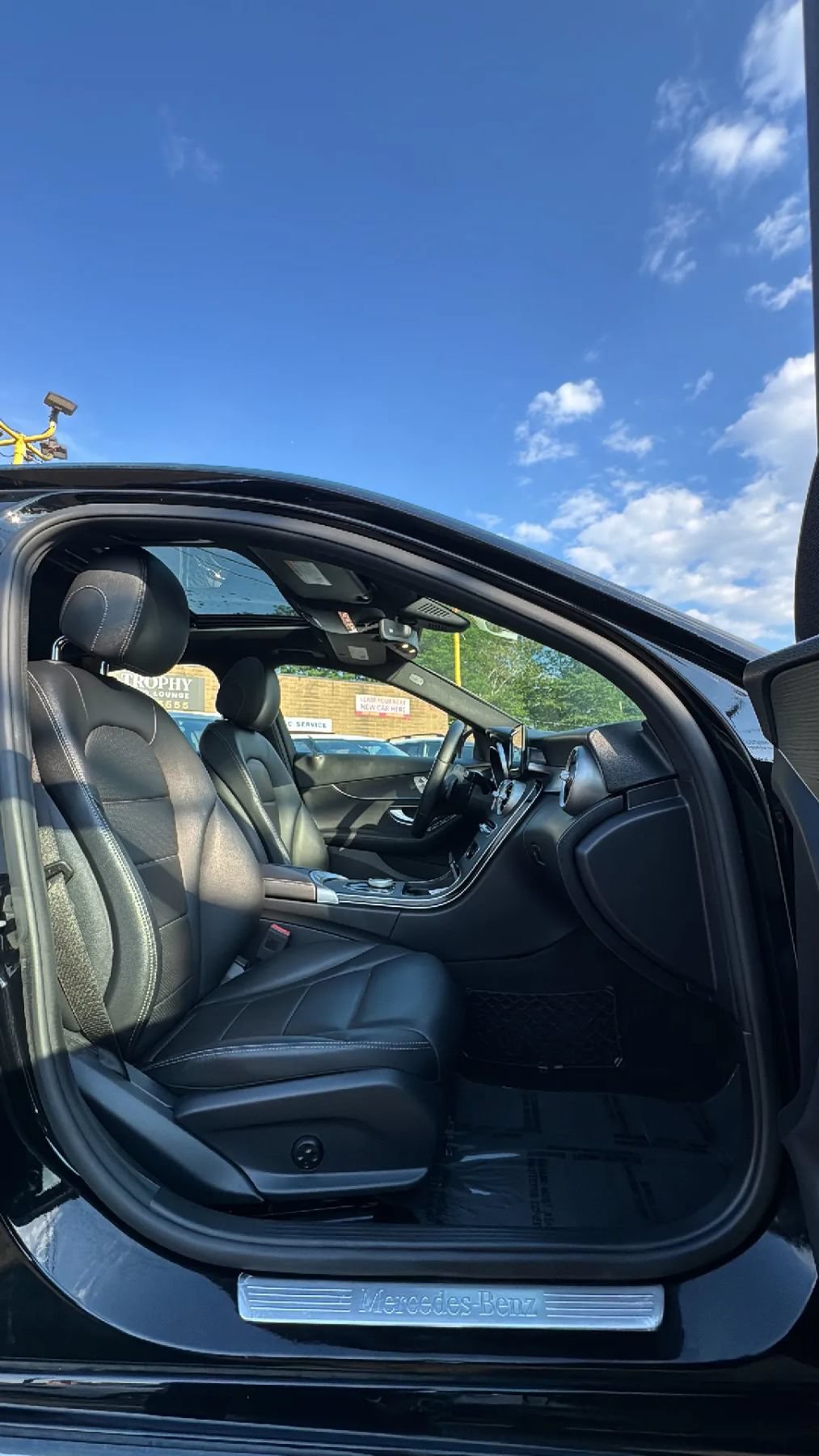 Used 2019 Mercedes-Benz C 300 4MATIC Sedan w/ Premium Package image 26