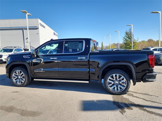 New 2026 GMC Sierra 1500 Denali image 9