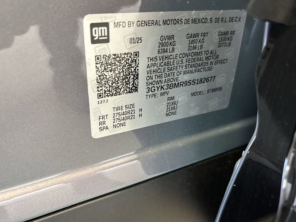 New 2025 Cadillac Optiq Luxury 1 w/ LPO, ONYX Package image 45