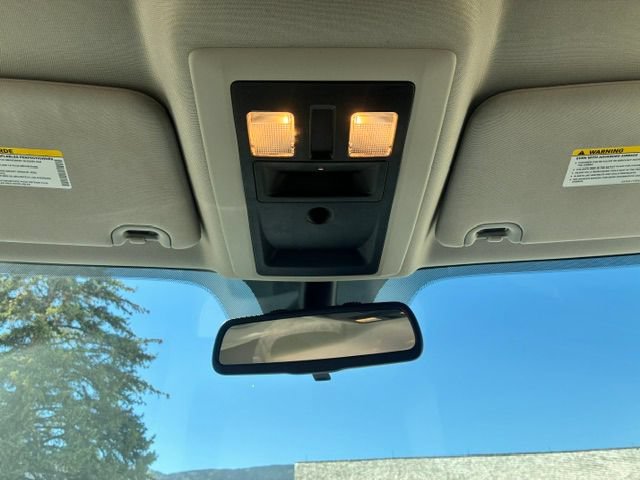 Used 2016 RAM 2500 Tradesman w/ Chrome Appearance Group AWD/4WD image 17