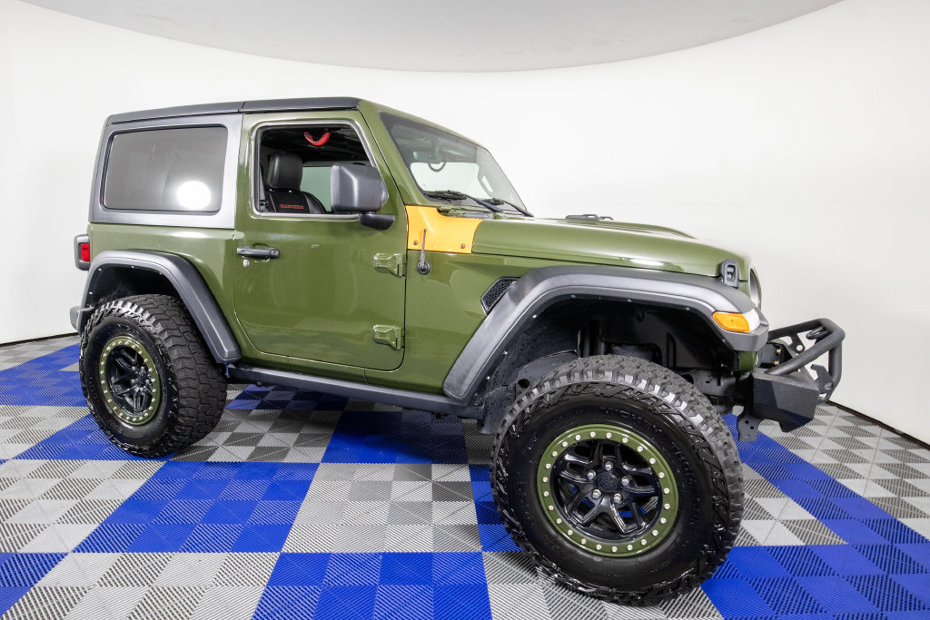 Used 2022 Jeep Wrangler Rubicon AWD/4WD image 4