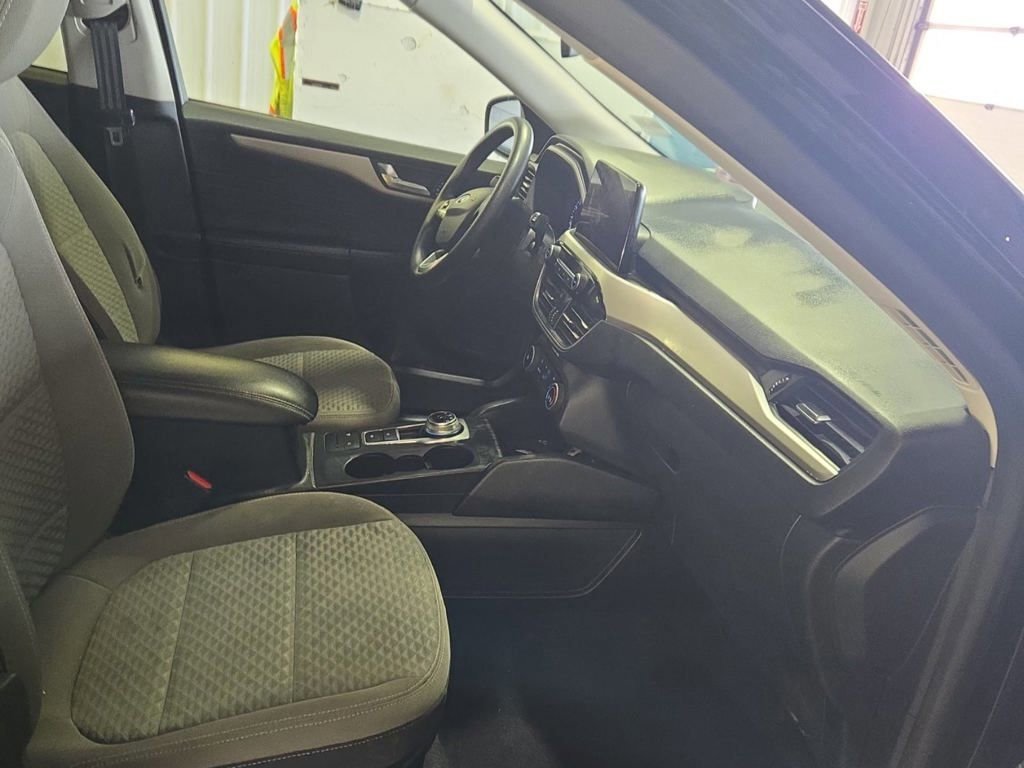 Used 2021 Ford Escape SE AWD/4WD image 11