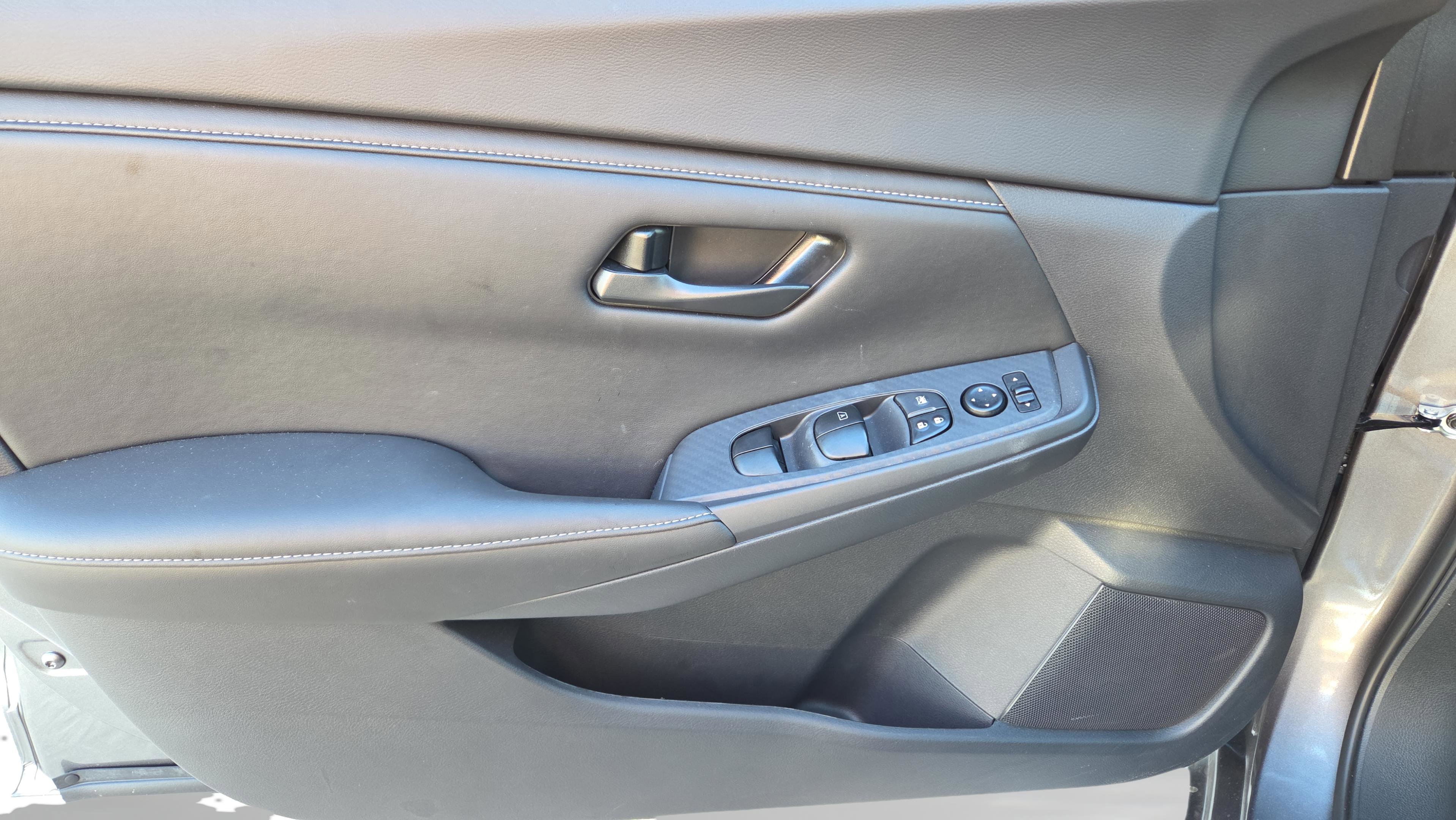 Certified 2025 Nissan Sentra S image 29