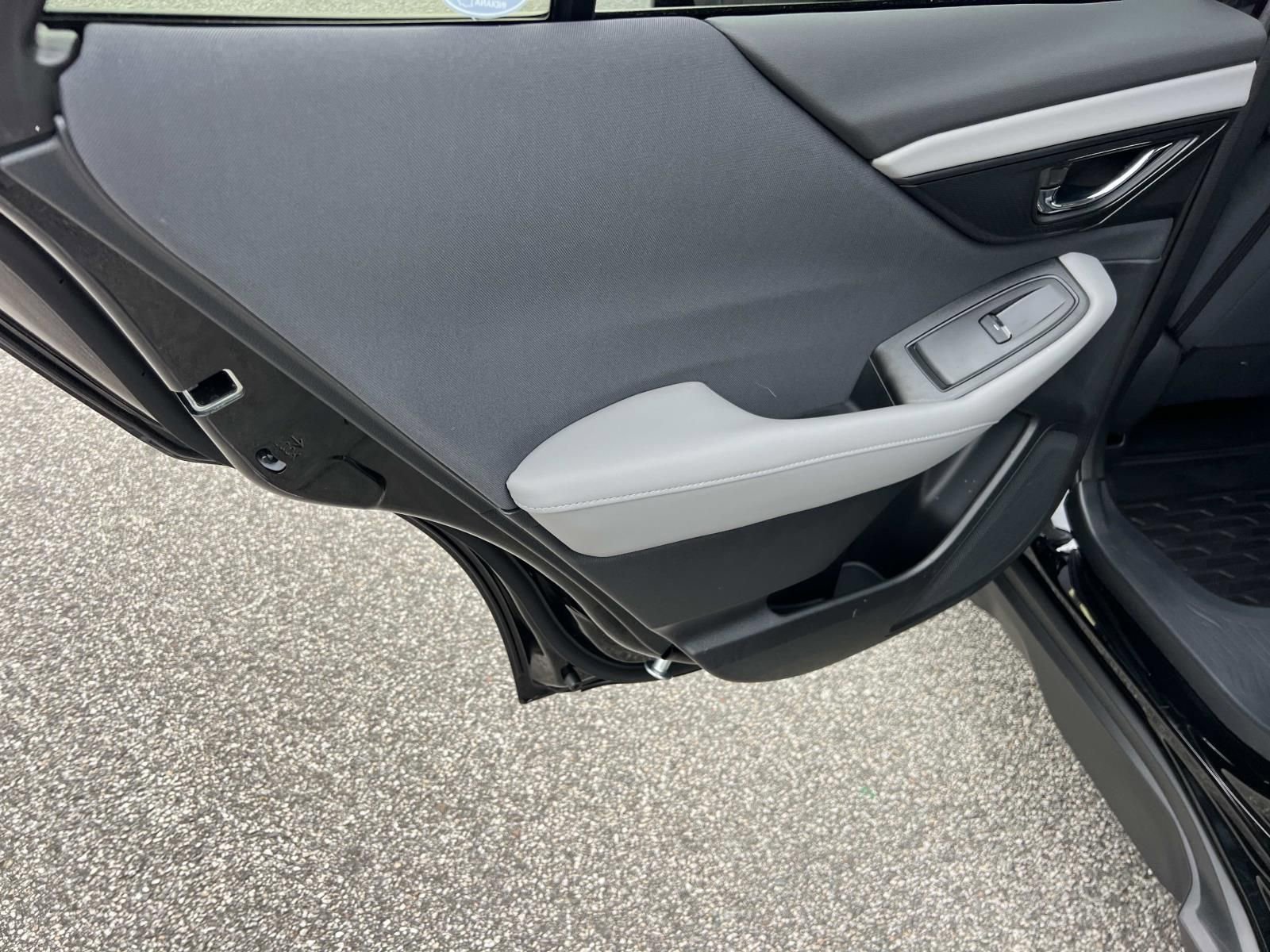 Certified 2025 Subaru Outback Premium w/ Popular Package #1A image 21