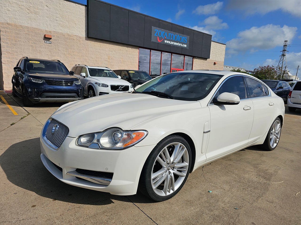 Used 2010 Jaguar XF Supercharged RWD image 1