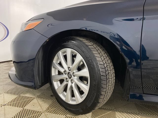 Certified 2018 Toyota Camry LE FWD image 23