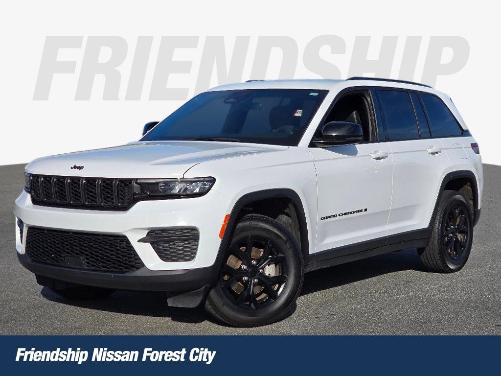 Used 2024 Jeep Grand Cherokee Altitude