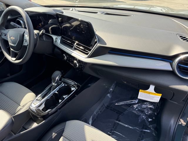 New 2026 Chevrolet Trax LT image 6