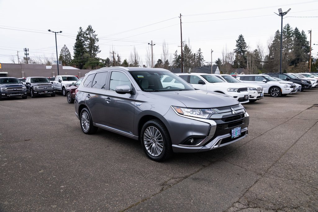 Used 2022 Mitsubishi Outlander LE image 26