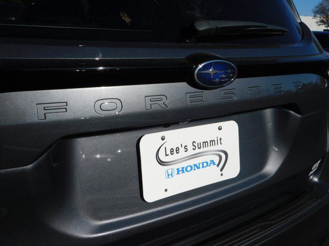 Used 2025 Subaru Forester Premium w/ Convenience Package #1 image 5