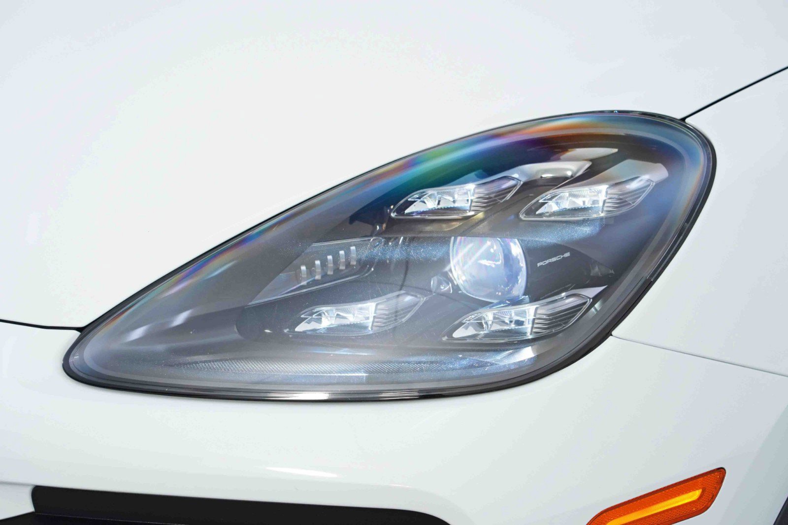 Used 2019 Porsche Cayenne E-Hybrid image 60