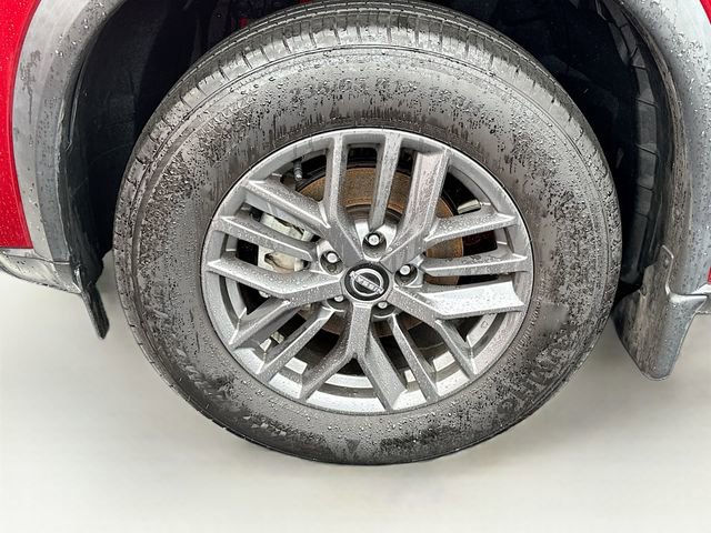 Used 2023 Nissan Rogue S image 28