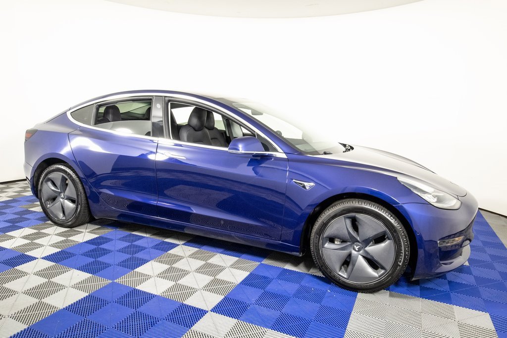 Used 2018 Tesla Model 3 Long Range image 3
