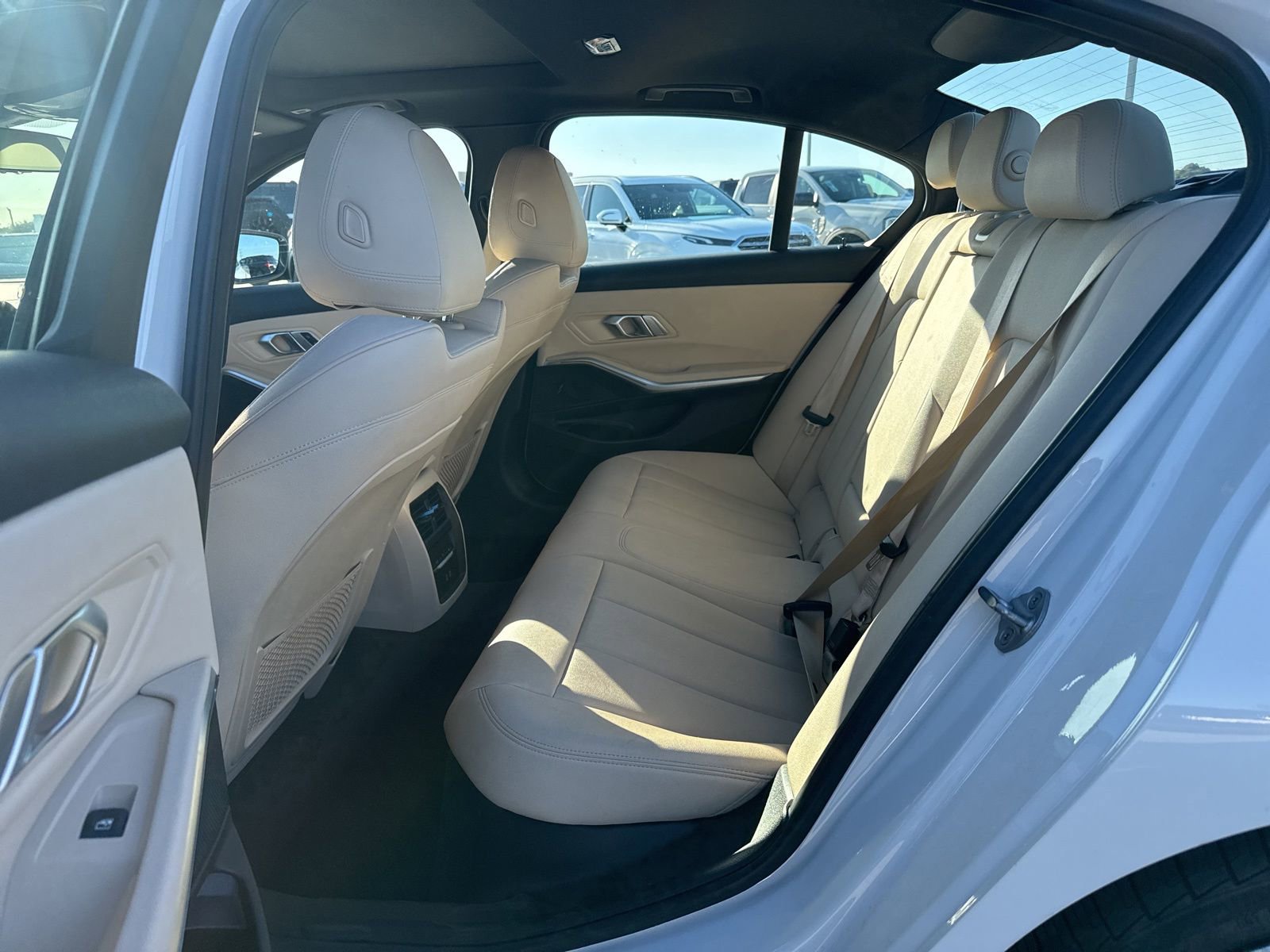 Used 2021 BMW 330i Sedan w/ Convenience Package image 6