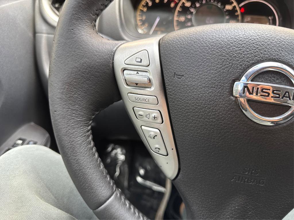 Used 2015 Nissan Versa Note SV image 30
