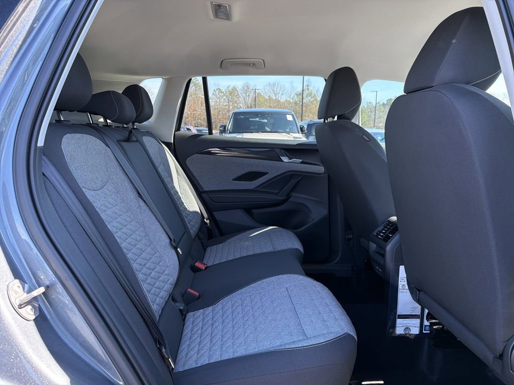 Used 2025 Volkswagen Tiguan S image 15