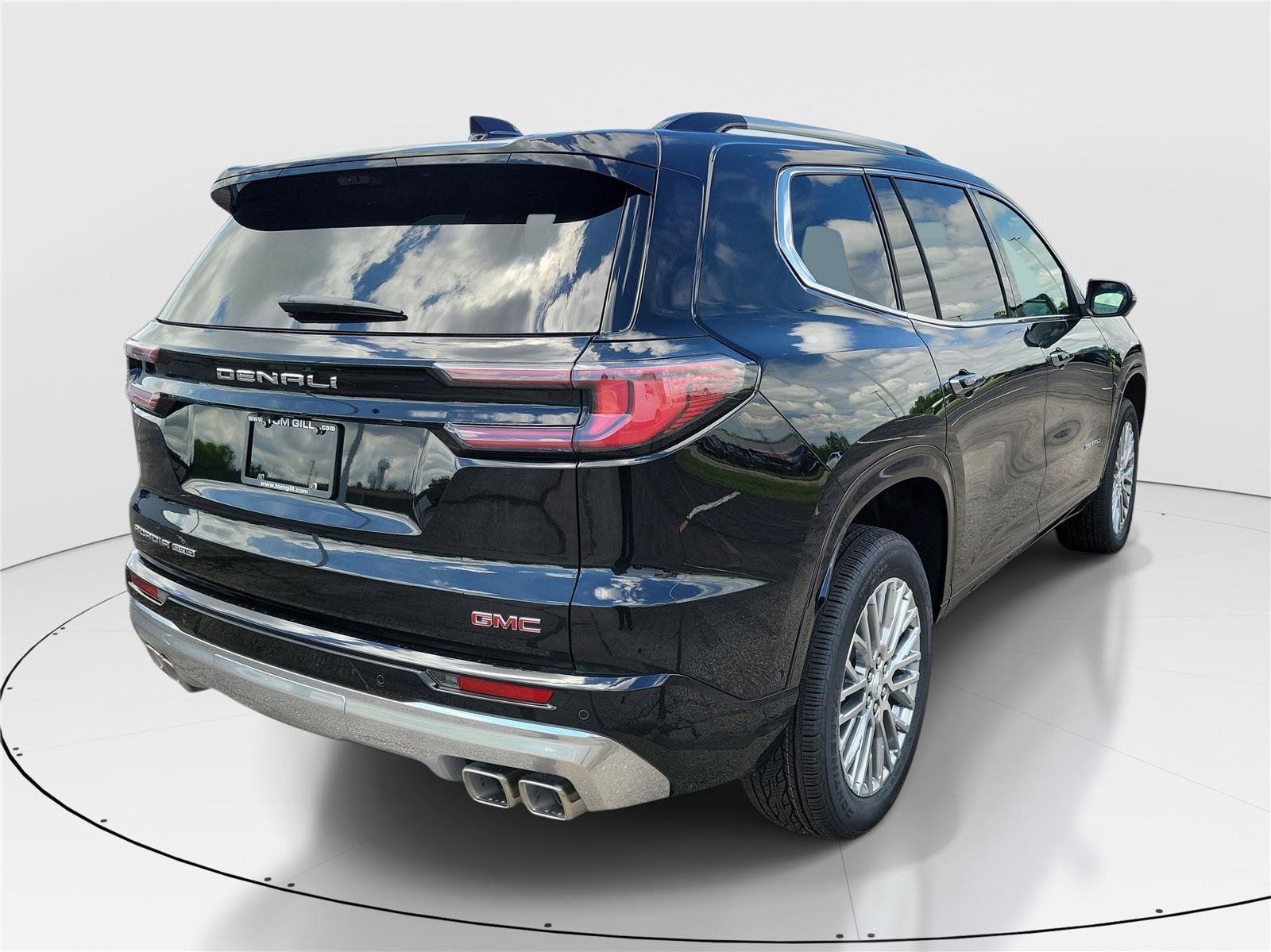 New 2026 GMC Acadia Denali w/ Super Cruise Package AWD/4WD image 4