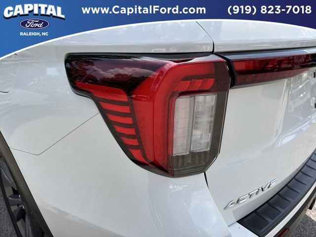 Certified 2025 Ford Explorer Active w/ Active Comfort Package AWD/4WD image 15