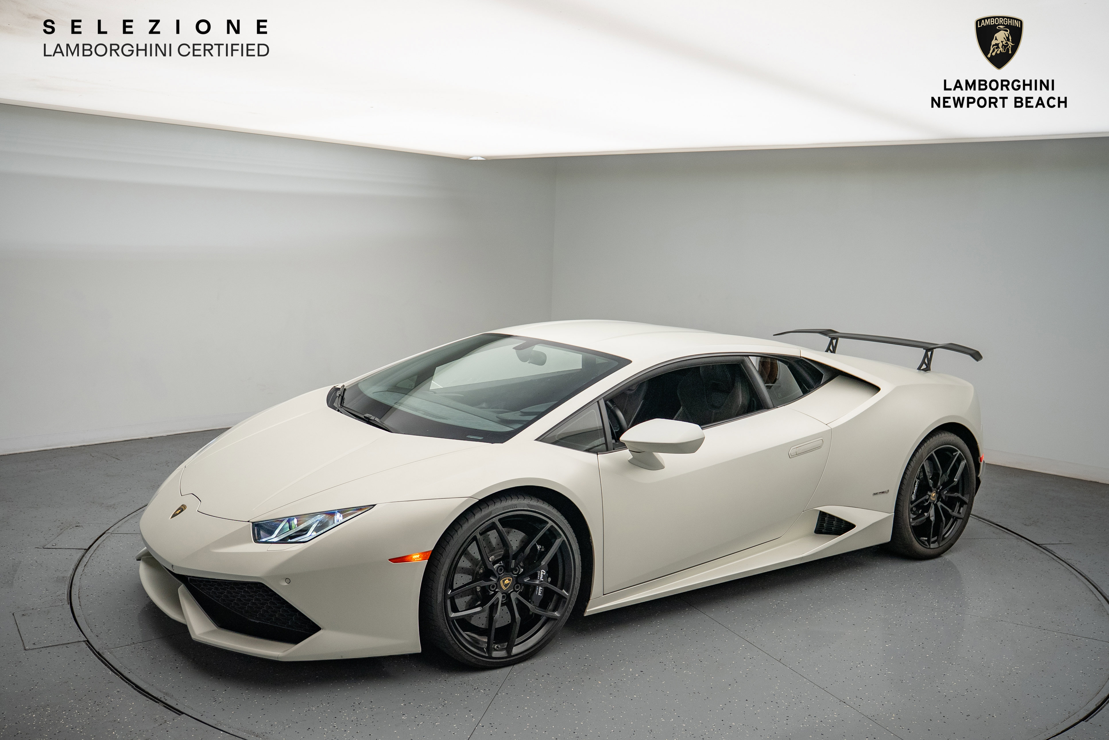 Used 2016 Lamborghini Huracan LP 610-4 image 11