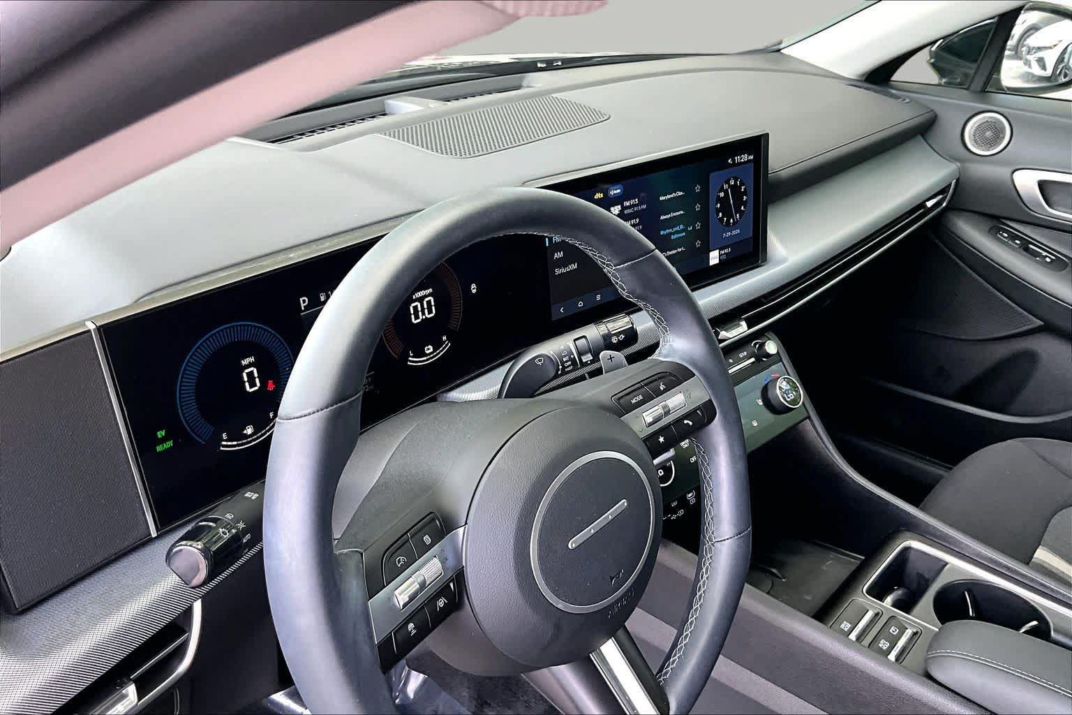 Used 2026 Hyundai Sonata SEL FWD image 18