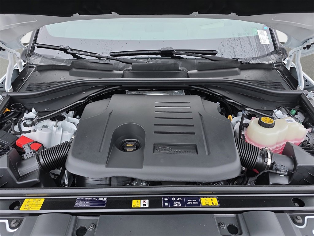 New 2025 Land Rover Range Rover Sport Dynamic SE image 31
