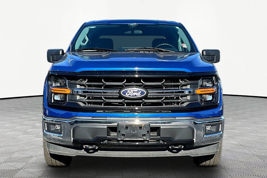 Used 2025 Ford F150 XLT w/ Equipment Group 301A Standard AWD/4WD image 2
