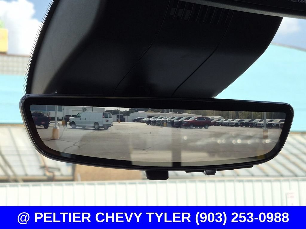 Used 2022 Chevrolet Silverado 1500 High Country w/ High Country Premium Package AWD/4WD image 34