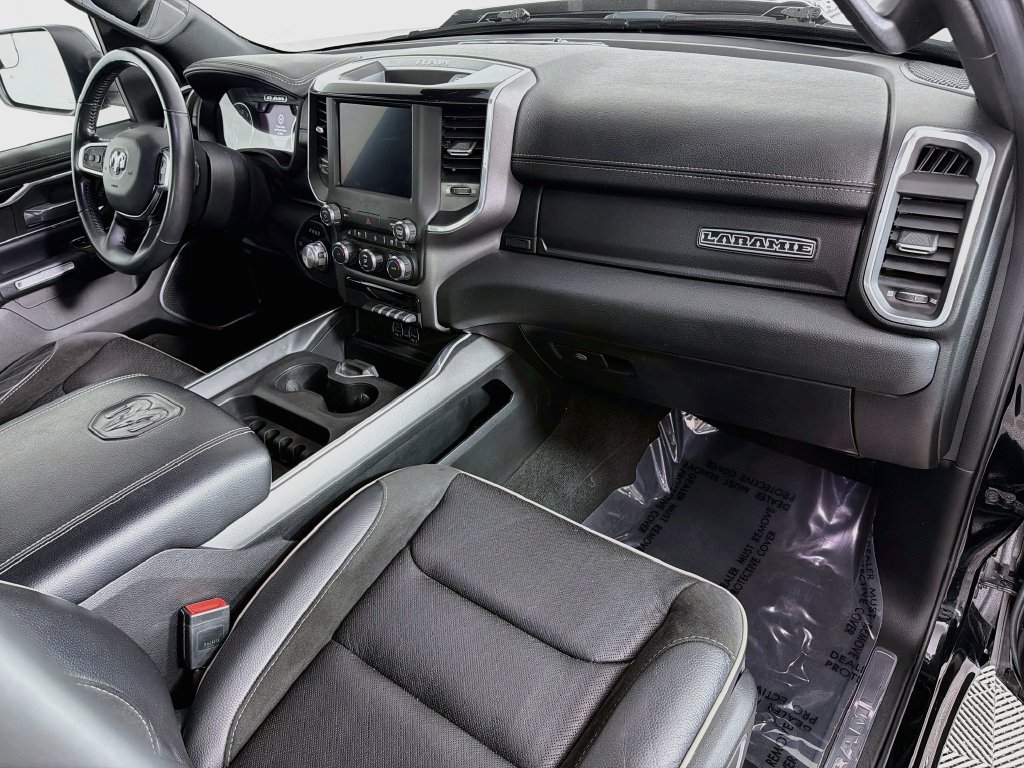 Used 2022 RAM 1500 Laramie w/ Sport Appearance Package AWD/4WD image 27