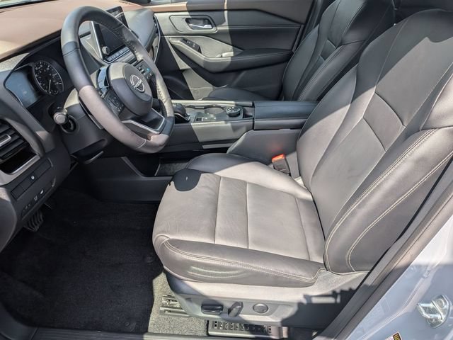 Used 2023 Nissan Rogue SL AWD/4WD image 13