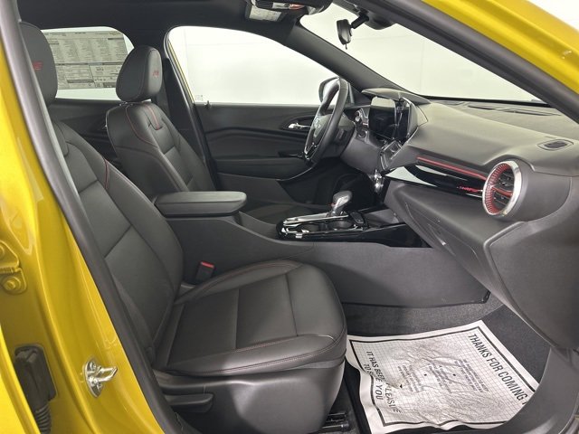 New 2025 Chevrolet Trax RS w/ Sunroof Package image 14