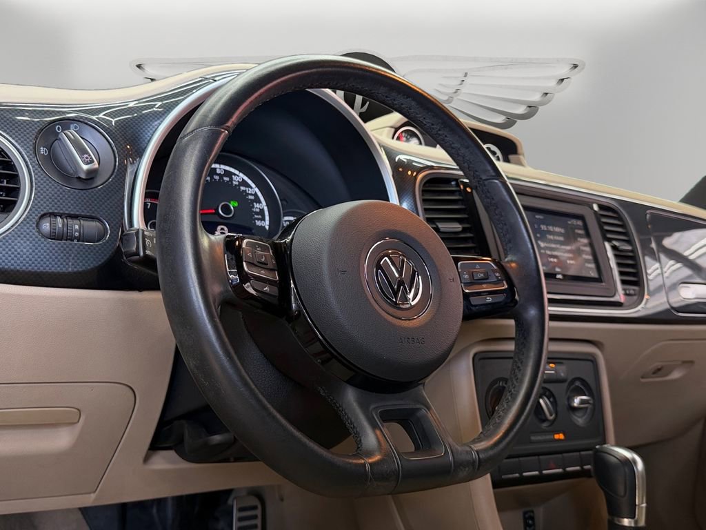 Used 2013 Volkswagen Beetle 2.0T FWD image 12