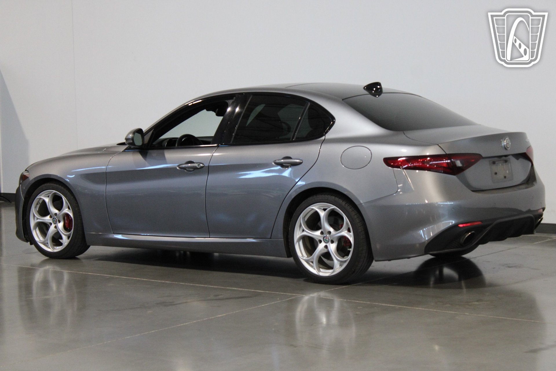 Used 2020 Alfa Romeo Giulia Ti Sport RWD image 20