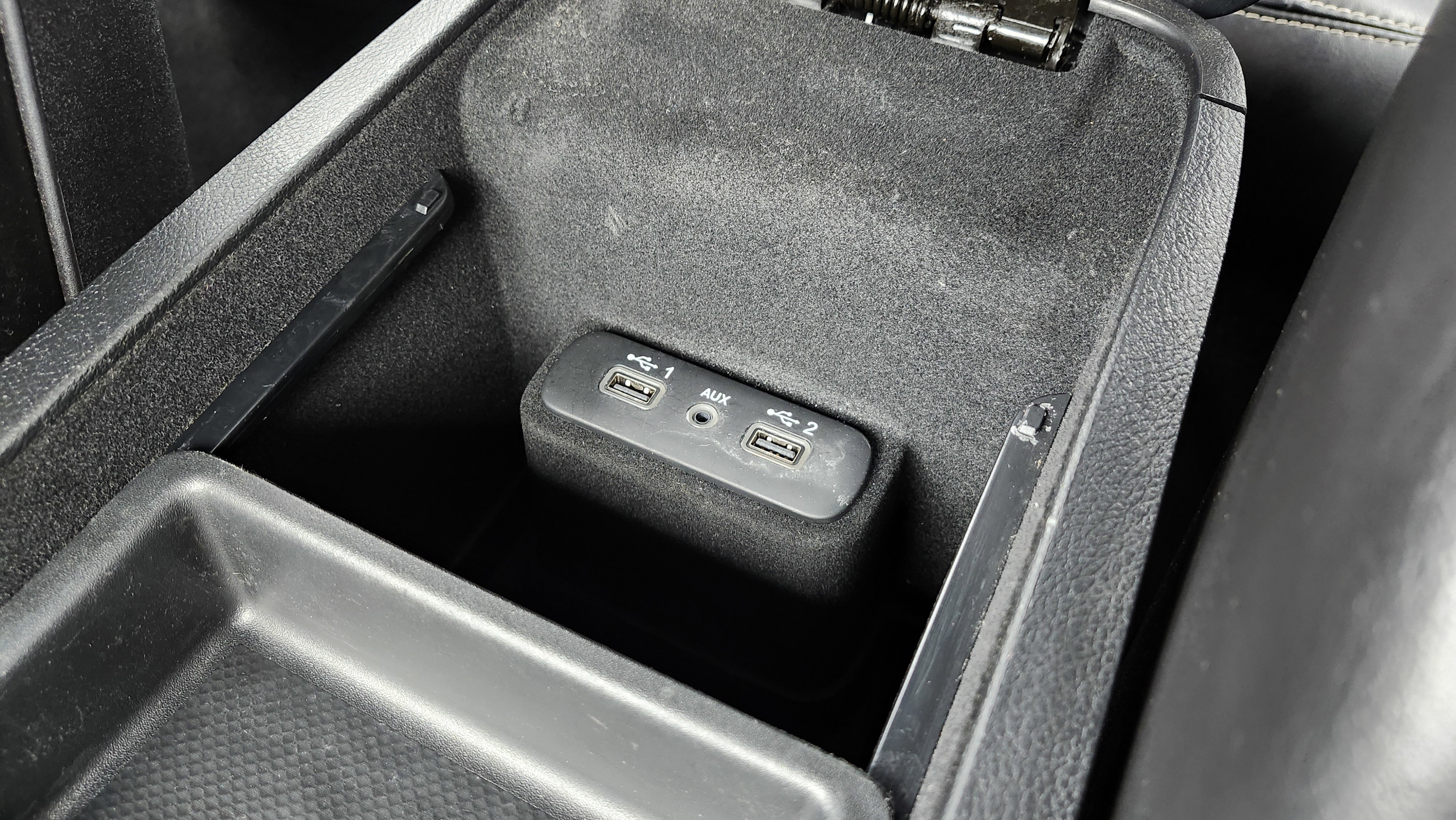 Used 2020 Chrysler 300 S image 9