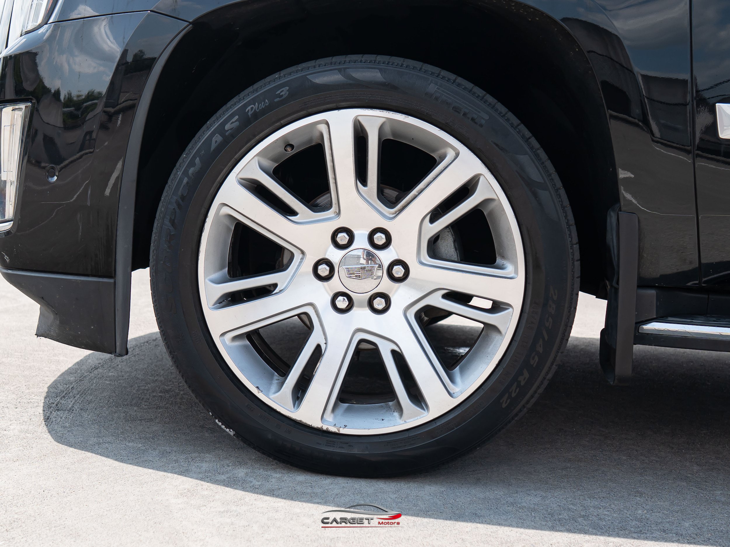 Used 2018 Cadillac Escalade ESV Luxury RWD image 10