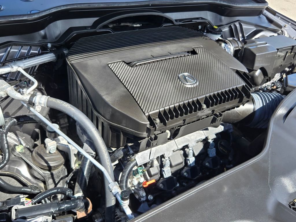 Used 2024 Acura MDX FWD w/ Technology Package image 17