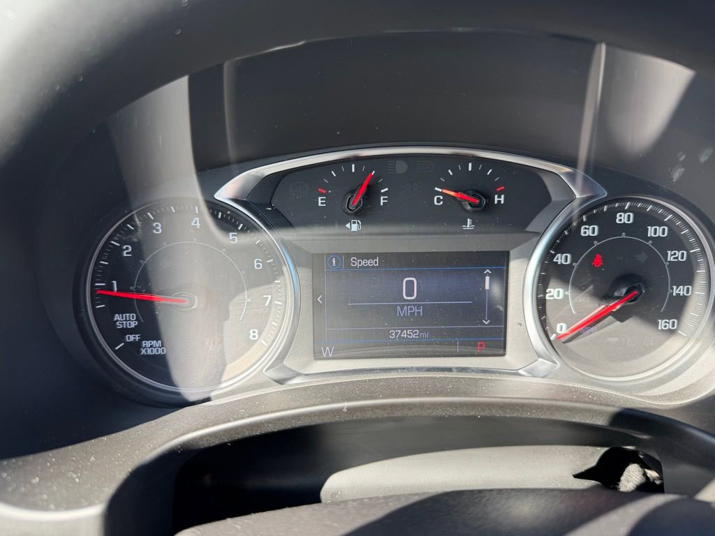 Used 2024 GMC Terrain SLE image 18