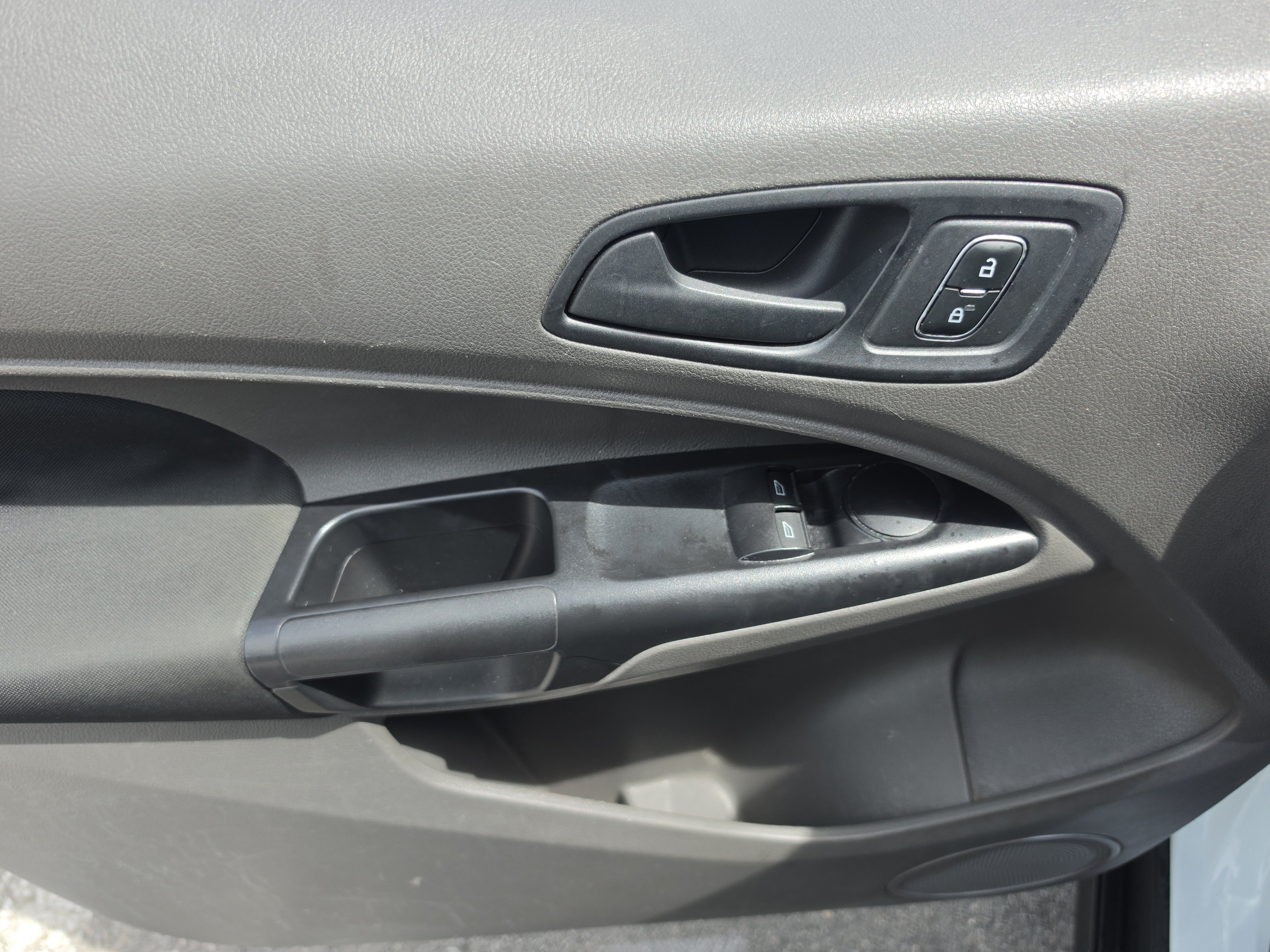 Used 2021 Ford Transit Connect XL FWD image 18