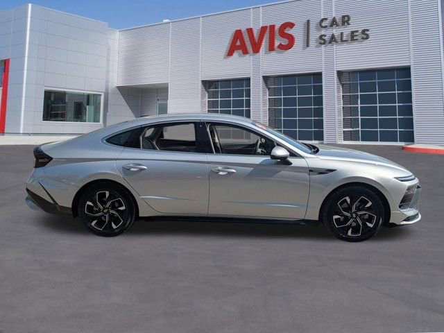 Used 2025 Hyundai Sonata SEL image 5