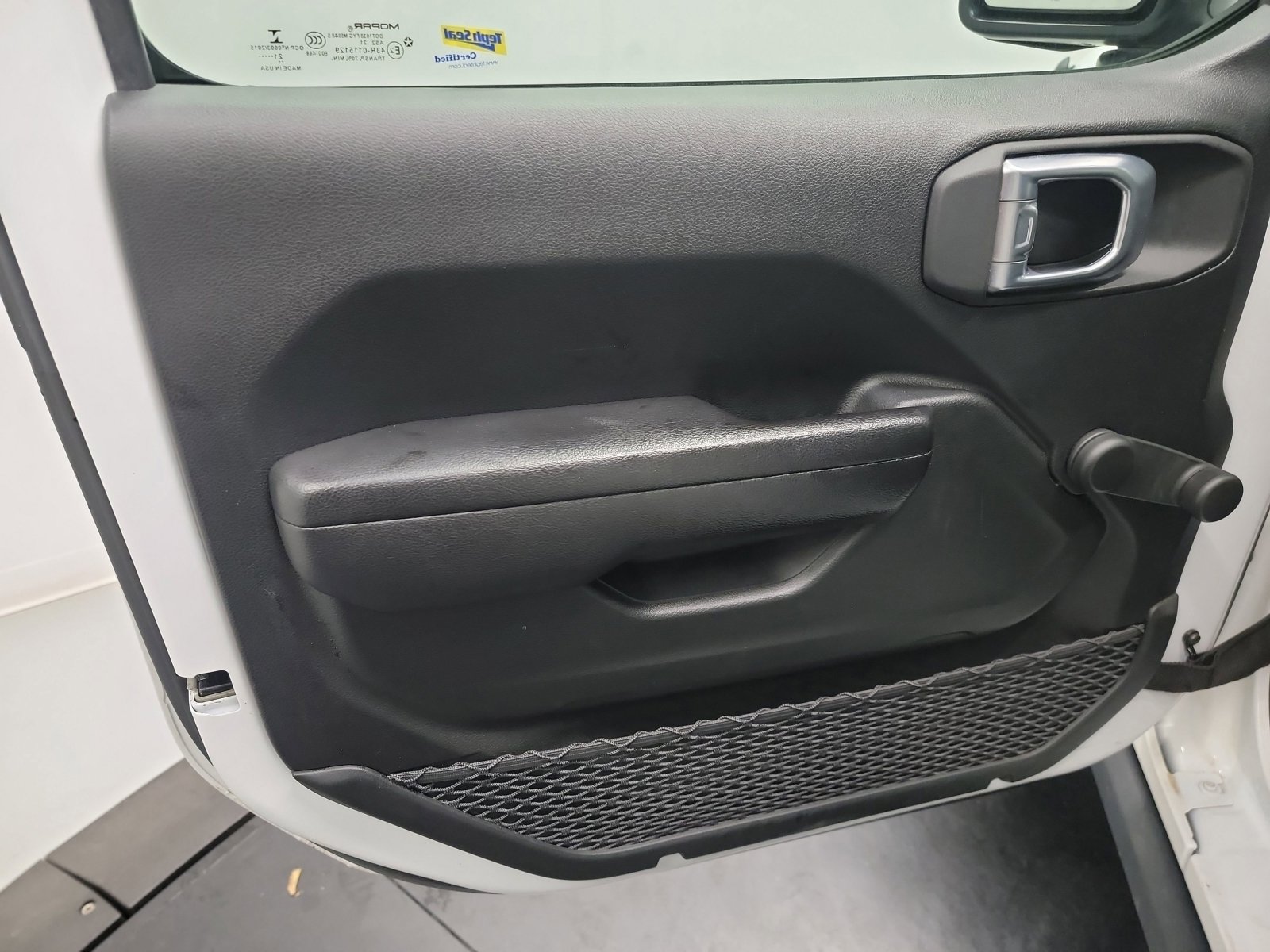 Used 2021 Jeep Gladiator Sport image 13