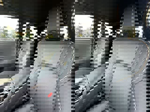 Used 2025 Toyota Crown Platinum AWD/4WD image 15