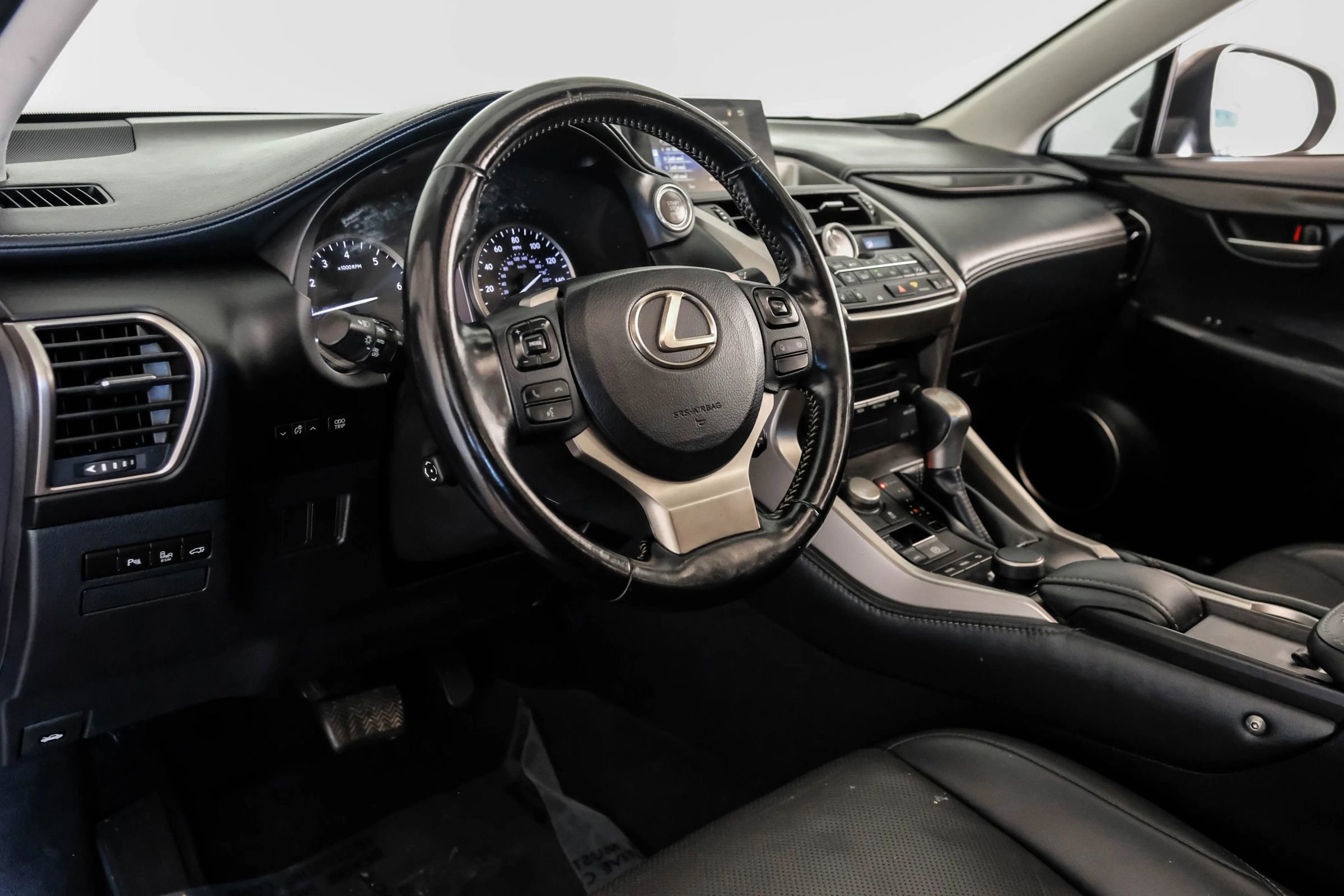 Used 2017 Lexus NX 200t FWD w/ Premium Package image 2