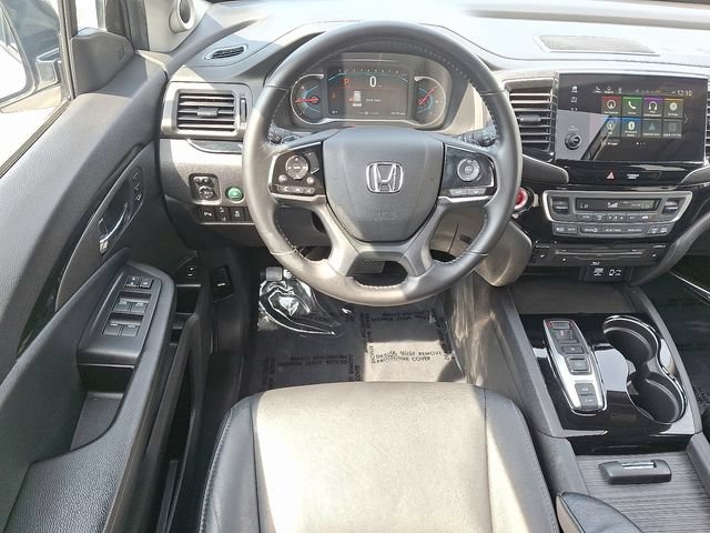Used 2019 Honda Pilot Touring image 12