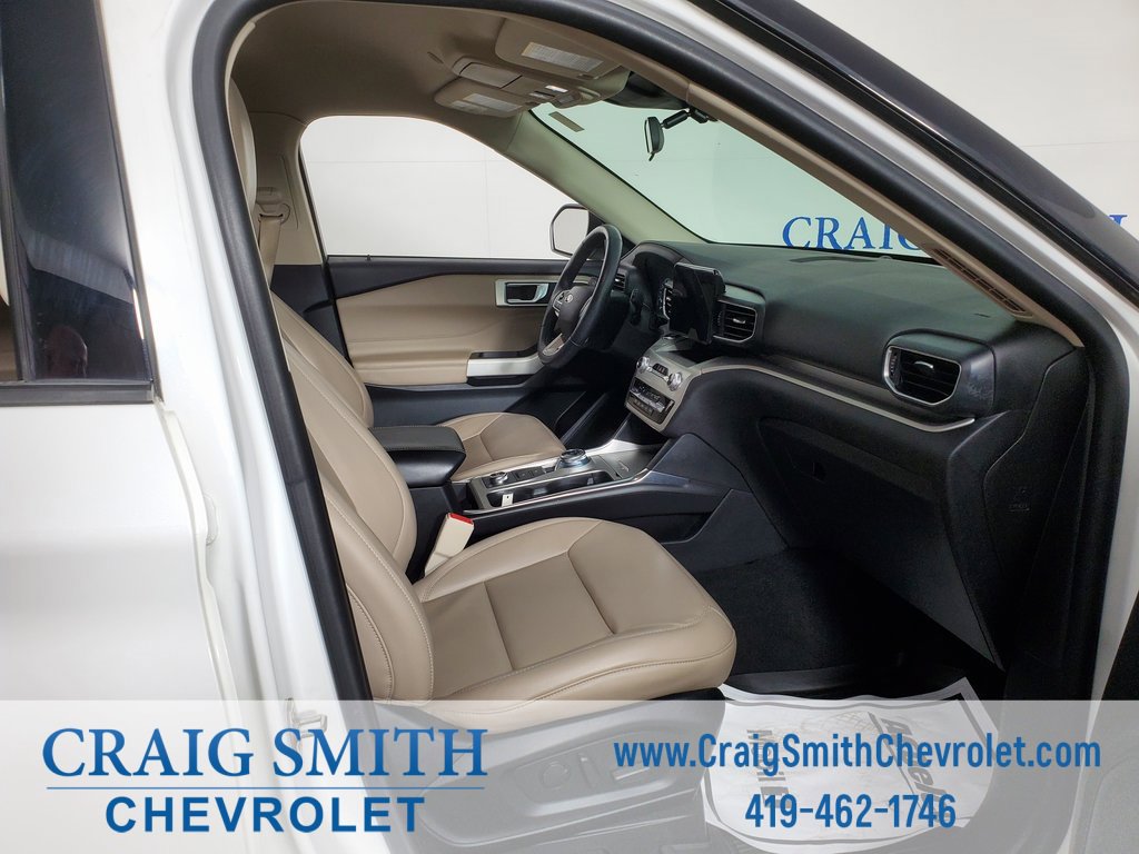 Used 2022 Ford Explorer XLT w/ Equipment Group 202A image 38