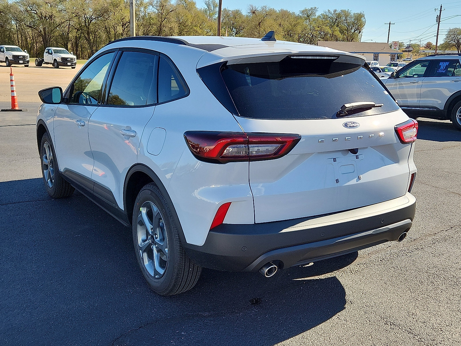 New 2026 Ford Escape ST-Line w/ Tech Pack #1 image 3