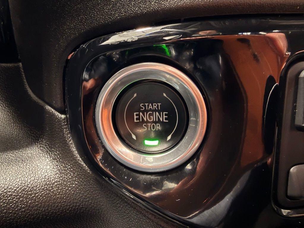 Used 2024 GMC Sierra 1500 SLE w/ Preferred Package image 37