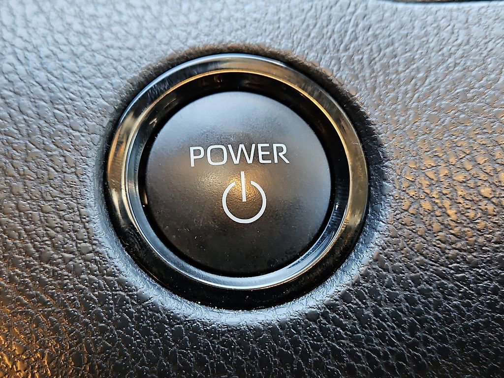 Used 2025 Toyota Camry LE image 22